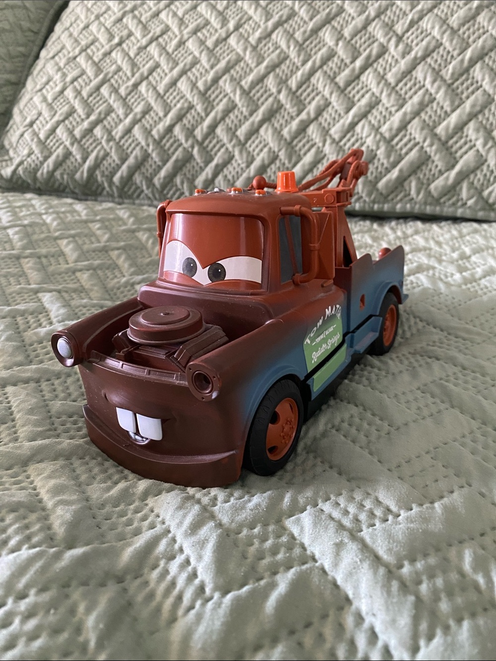 Cars Mater interactive Tow Truck Toy - Brown & Blue